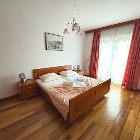 Apartments Villa Mirjam Poreč Exterior foto